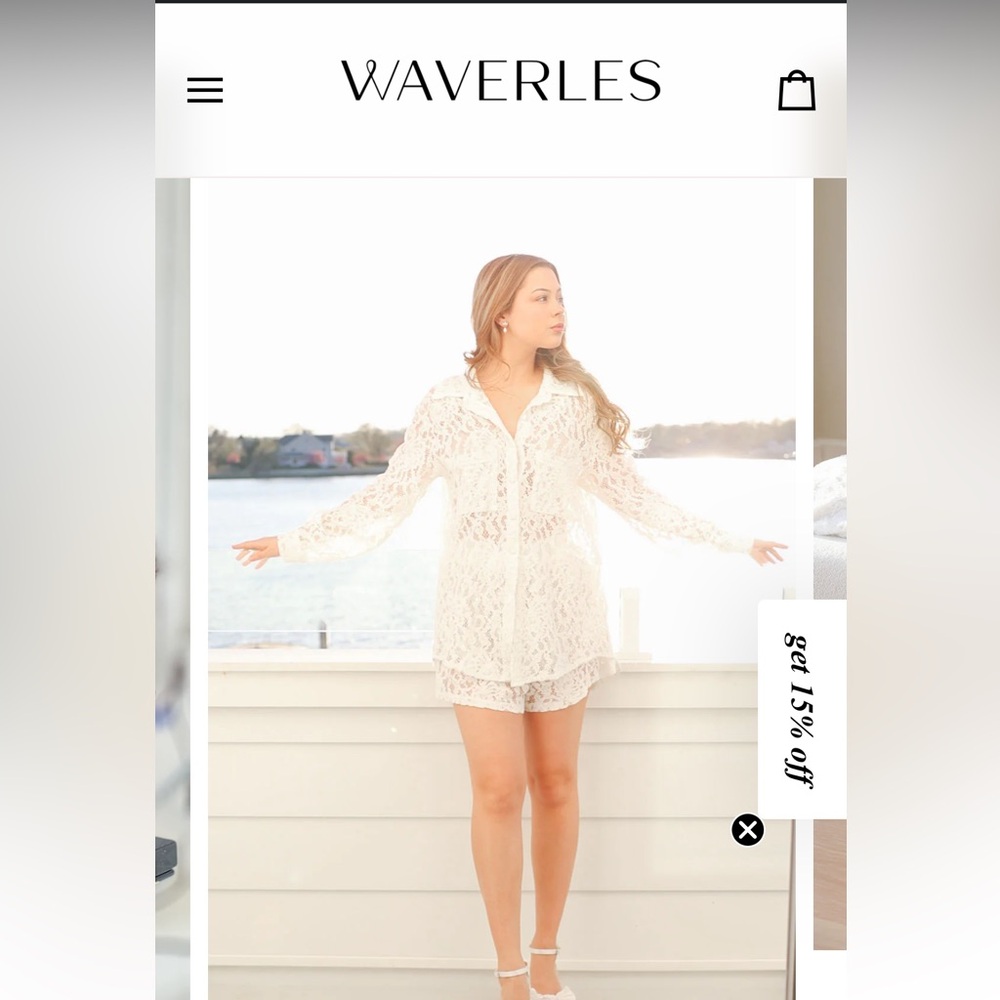 Waverles Lace Set
